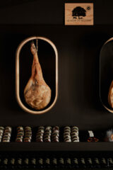 BARTHAS-RESTAURANT-SALLE-2025-04-CASTELNAU-MAGNOAC-VERRI-43